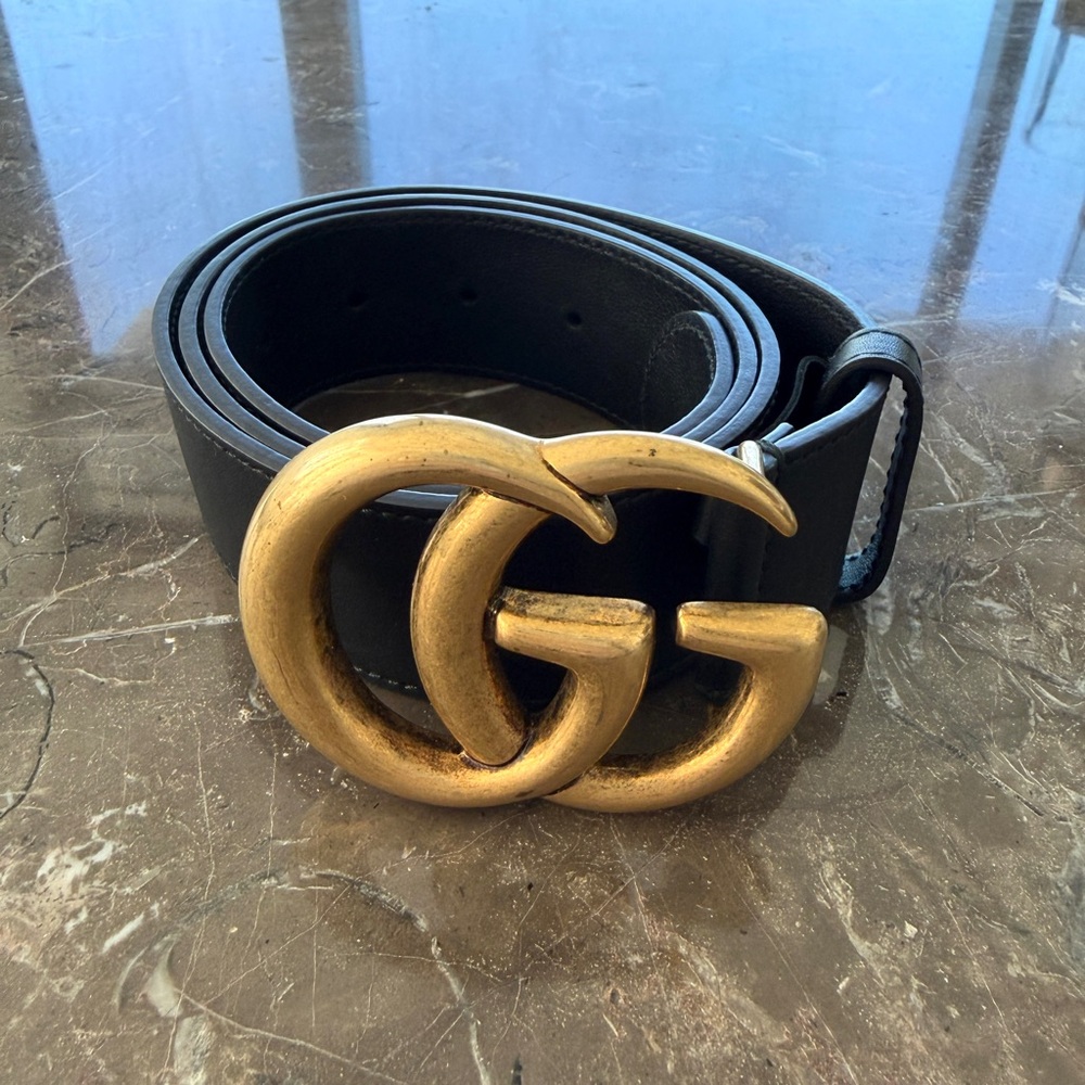 Gucci GG Marmont Black and Gold Leather Belt